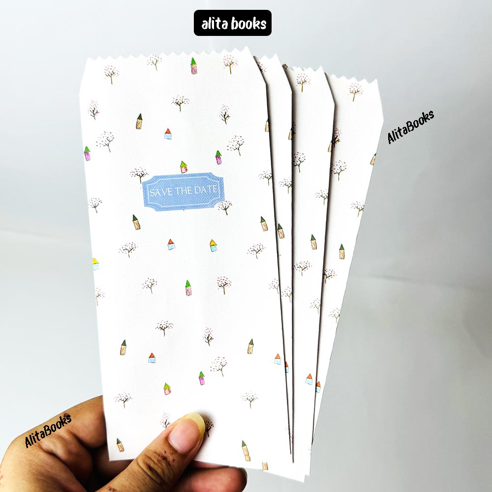 Pack of 4  White - Envelopes